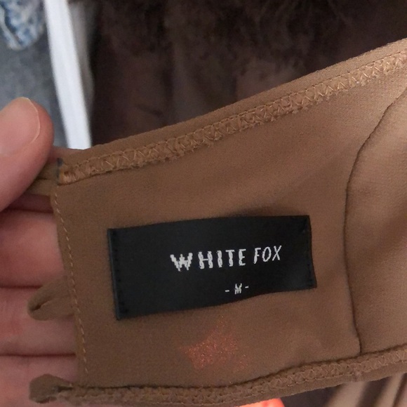 White Fox Crop - Picture 3 of 4